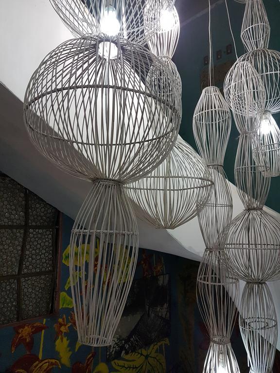Bushman Cafe Hotel Abidjan Ngoại thất bức ảnh